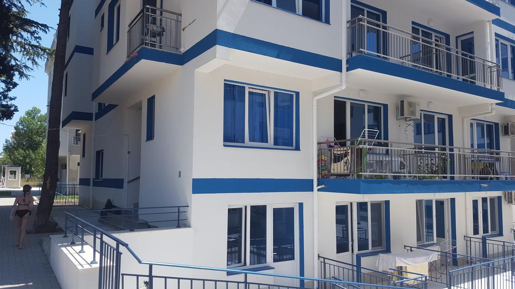 Blue Bay Palace Apart Complex Pomorie Esterno foto