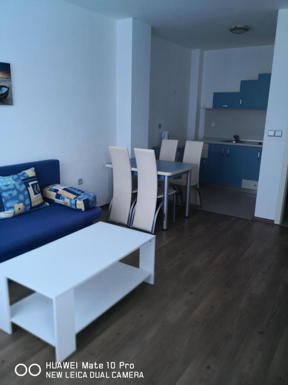 Blue Bay Palace Apart Complex Pomorie Esterno foto